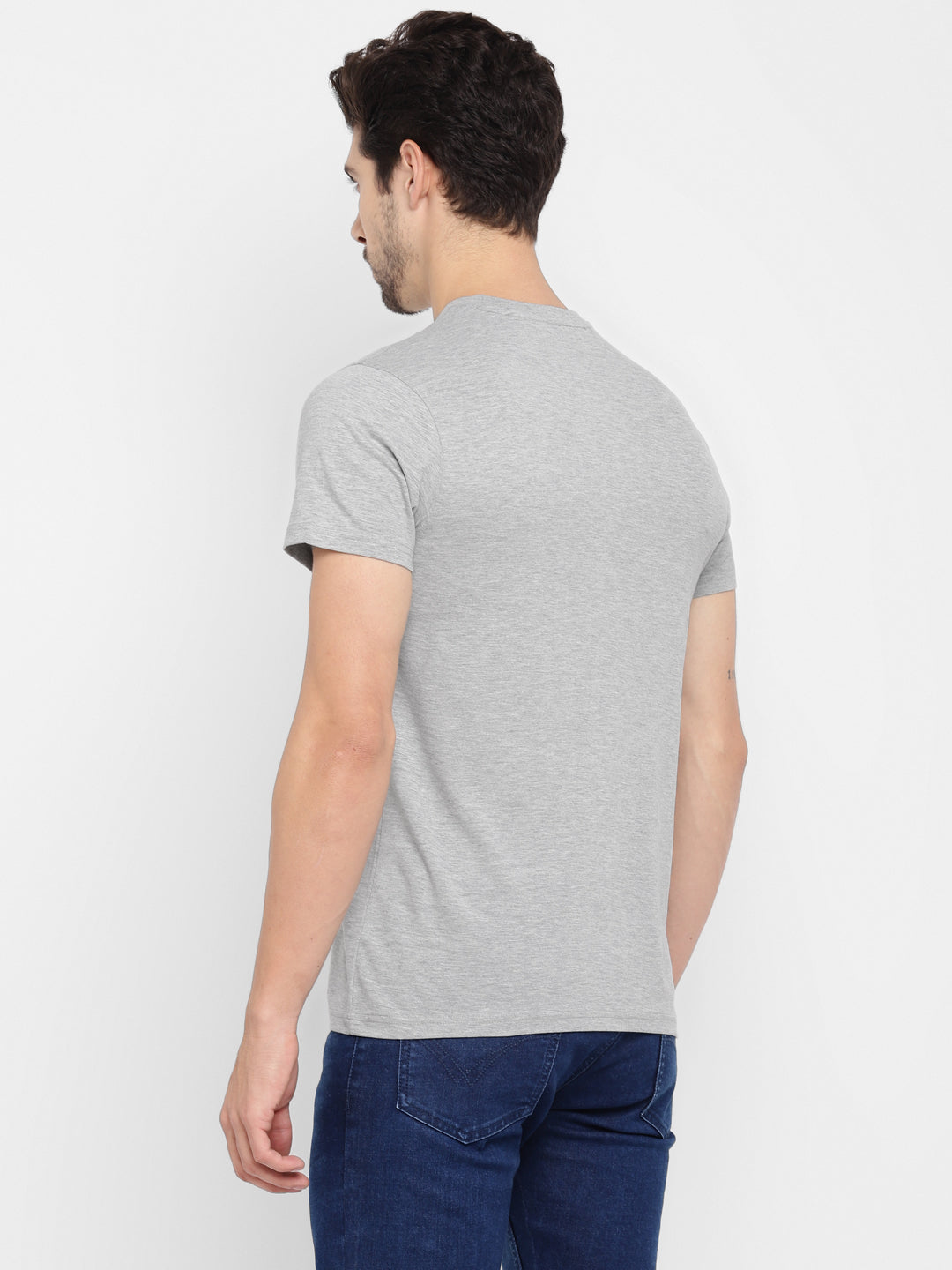 Round Neck T-Shirt for Men Grey Melange (CLEARANCE NO EXCHANGE NO RETURN)