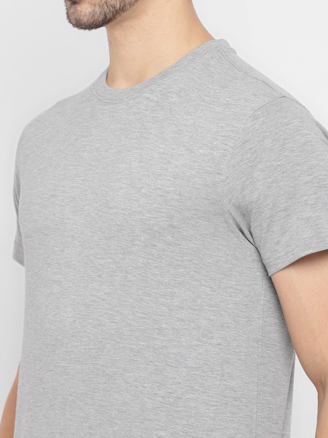 Round Neck T-Shirt for Men Grey Melange (CLEARANCE NO EXCHANGE NO RETURN)