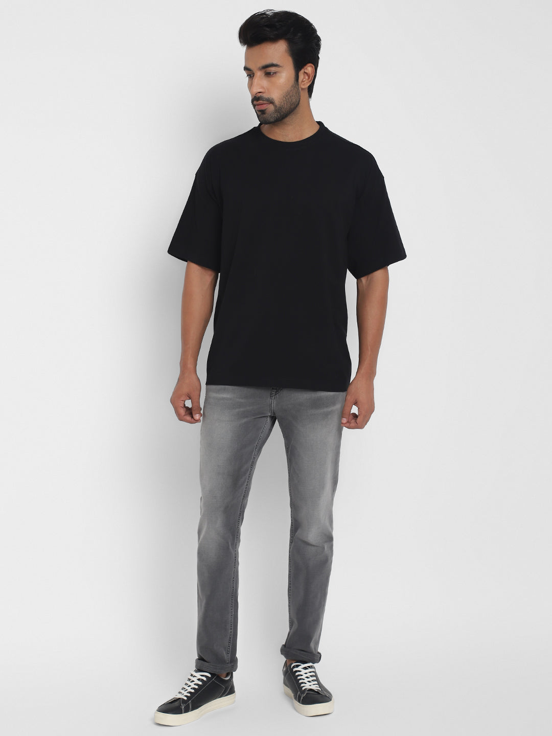 100% Cotton Oversize Round Neck T-Shirt - Black